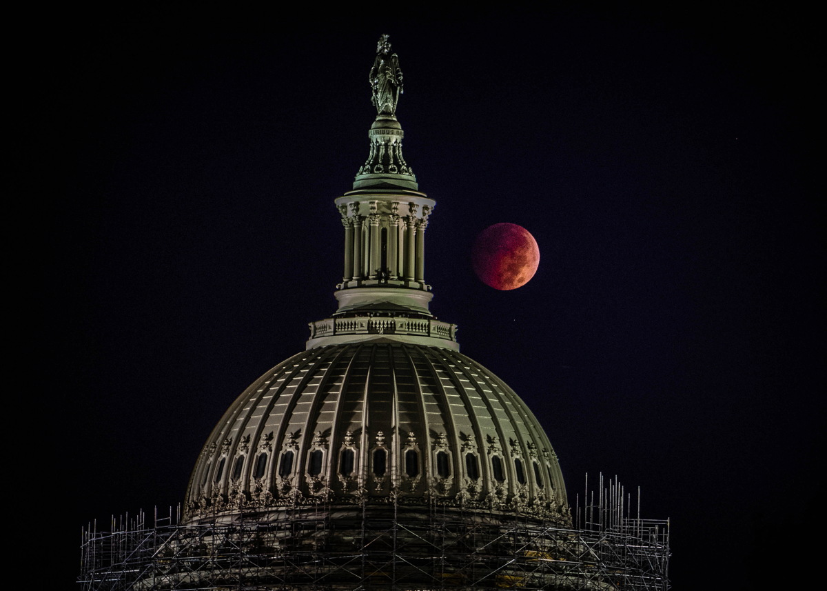Lunar Eclipse and Capitol Dome
