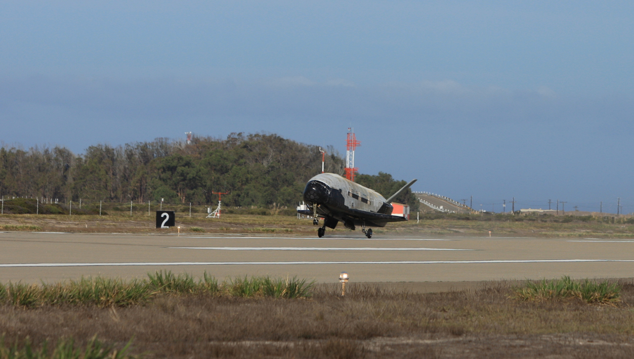 X-37B Lands to End OTV-3 Mission