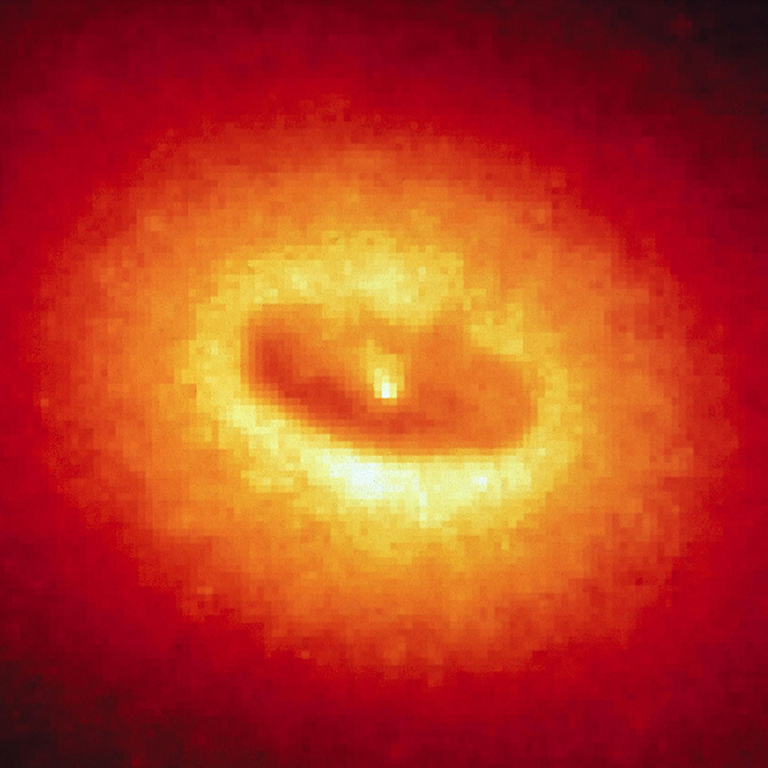 1991: NGC 4621