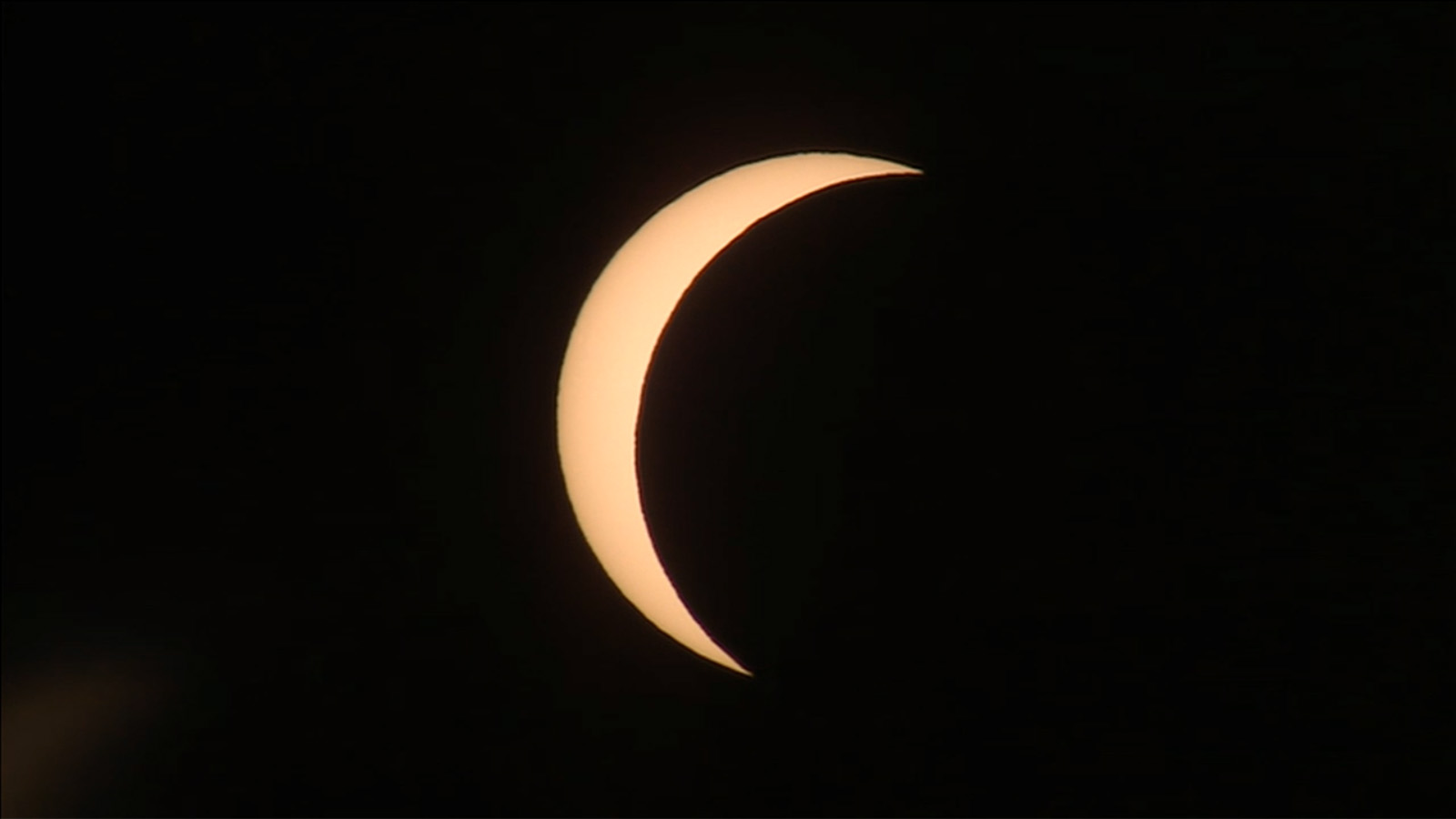 Total Solar Eclipse of 2015 Near Totality