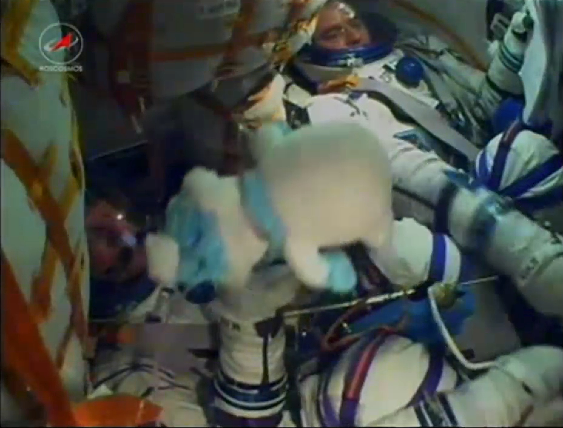 Expedition 43 Crew After Launch