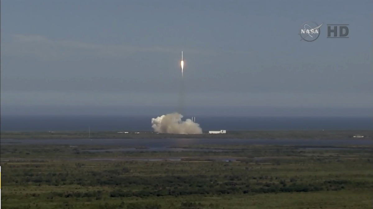 SpaceX Falcon 9 CRS-6 Launch April 14, 2015 #3