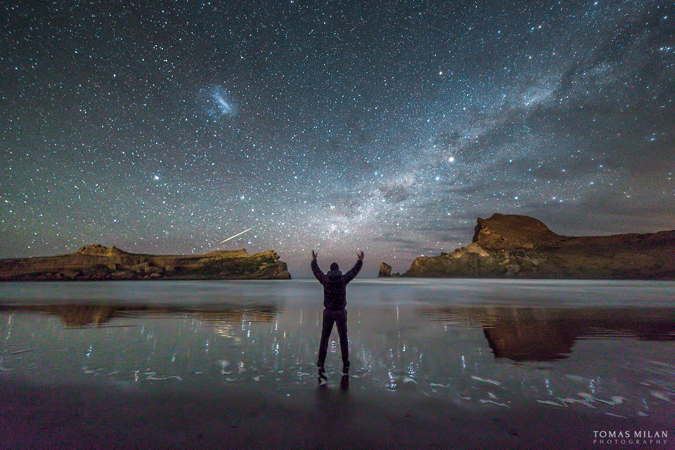 Castlepoint Meteor Shower by Milan