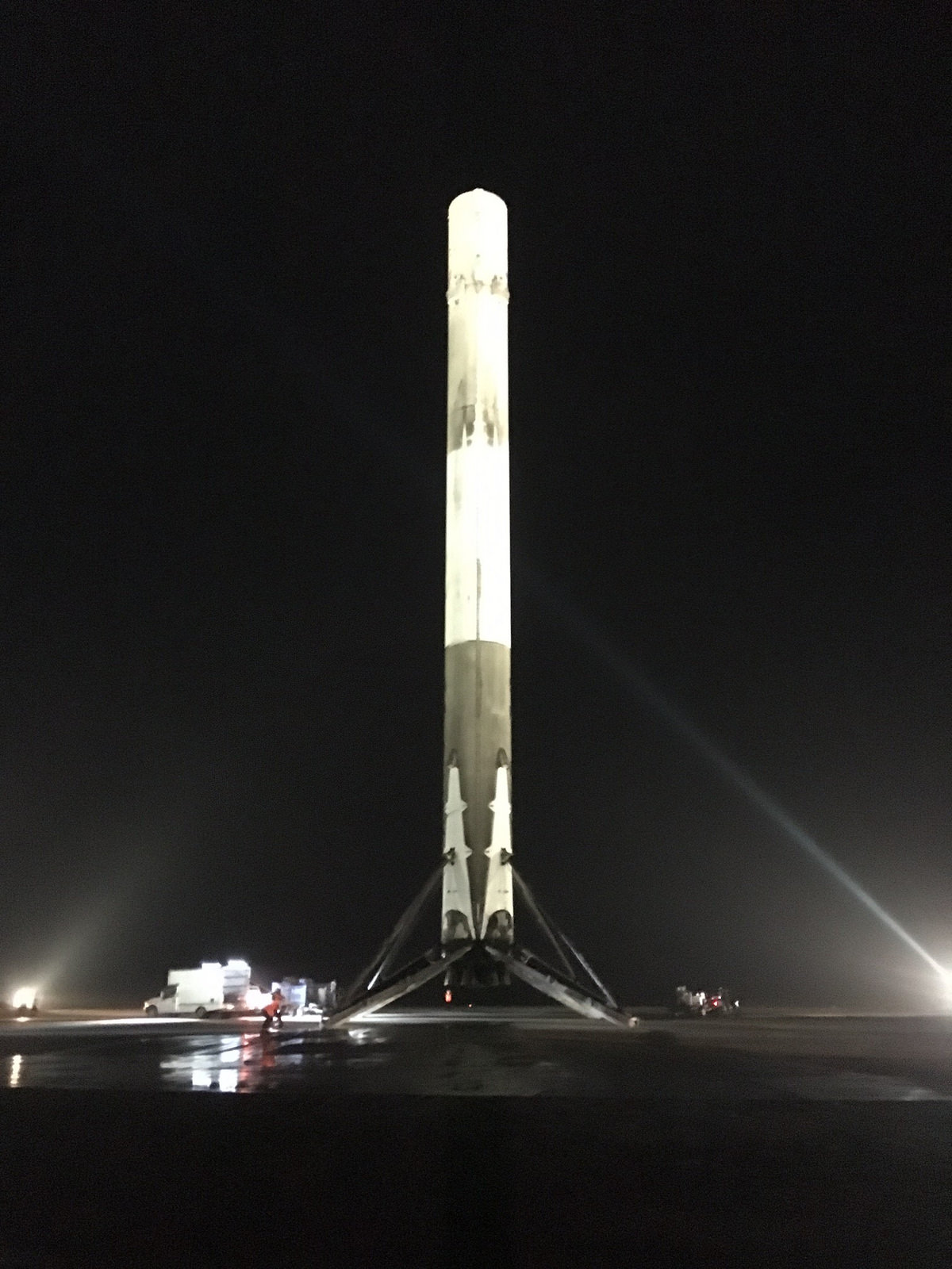 Картинки по запросу Falcon-9