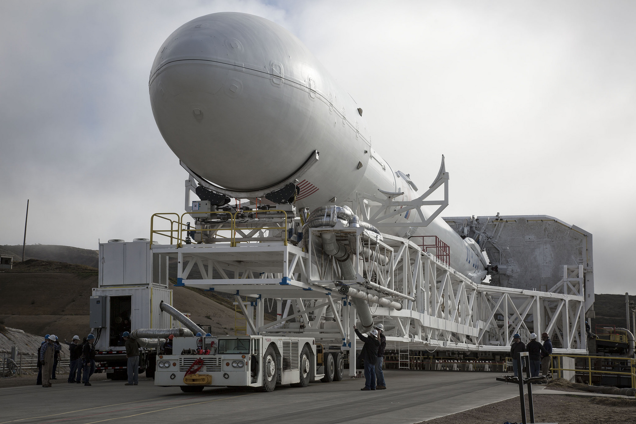 SpaceX Falcon 9 Rollout for Jason-3