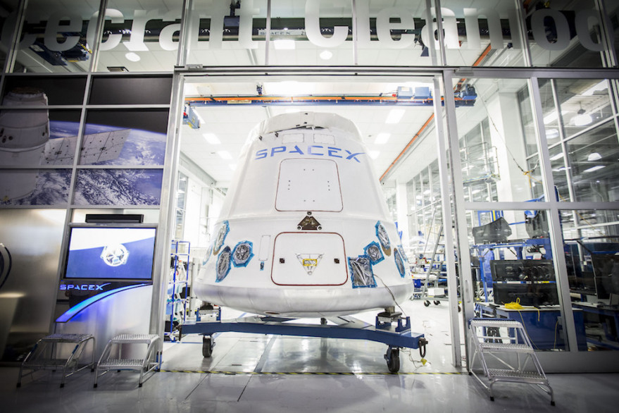 SpaceX Wins 5 New Space Station Cargo Missions in NASA Contract Estimated at $700 Million