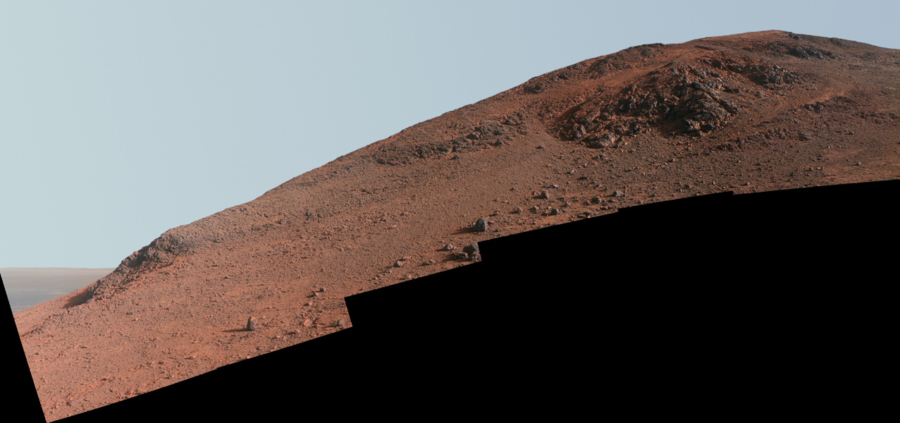 Mars Rover Opportunity Climbs Red Planet Ridge (Photo)