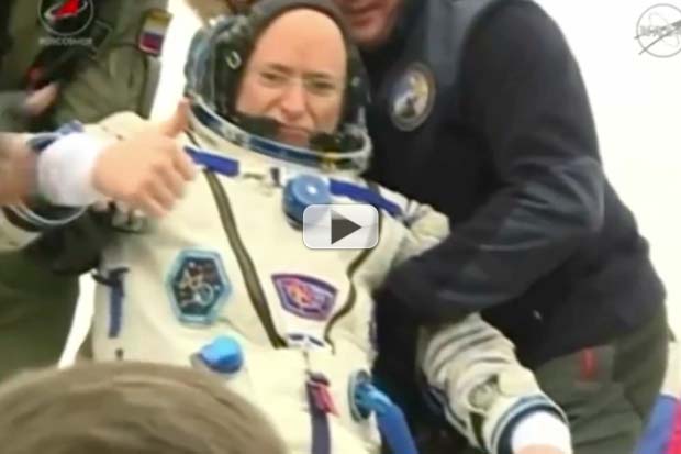 Astronaut Scott Kelly Back On Earth - Landing Site Video