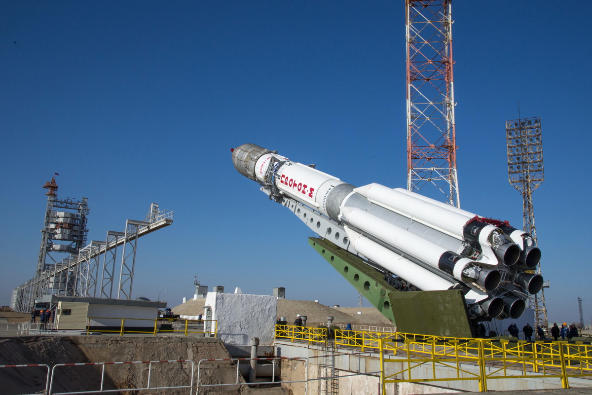 ExoMars Spacecraft Roll Out to Launchpad for Monday's Liftoff (Photos) 