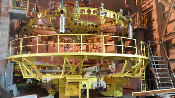 The enormous cradle that carries the primary mirror through the floor to be recoated.