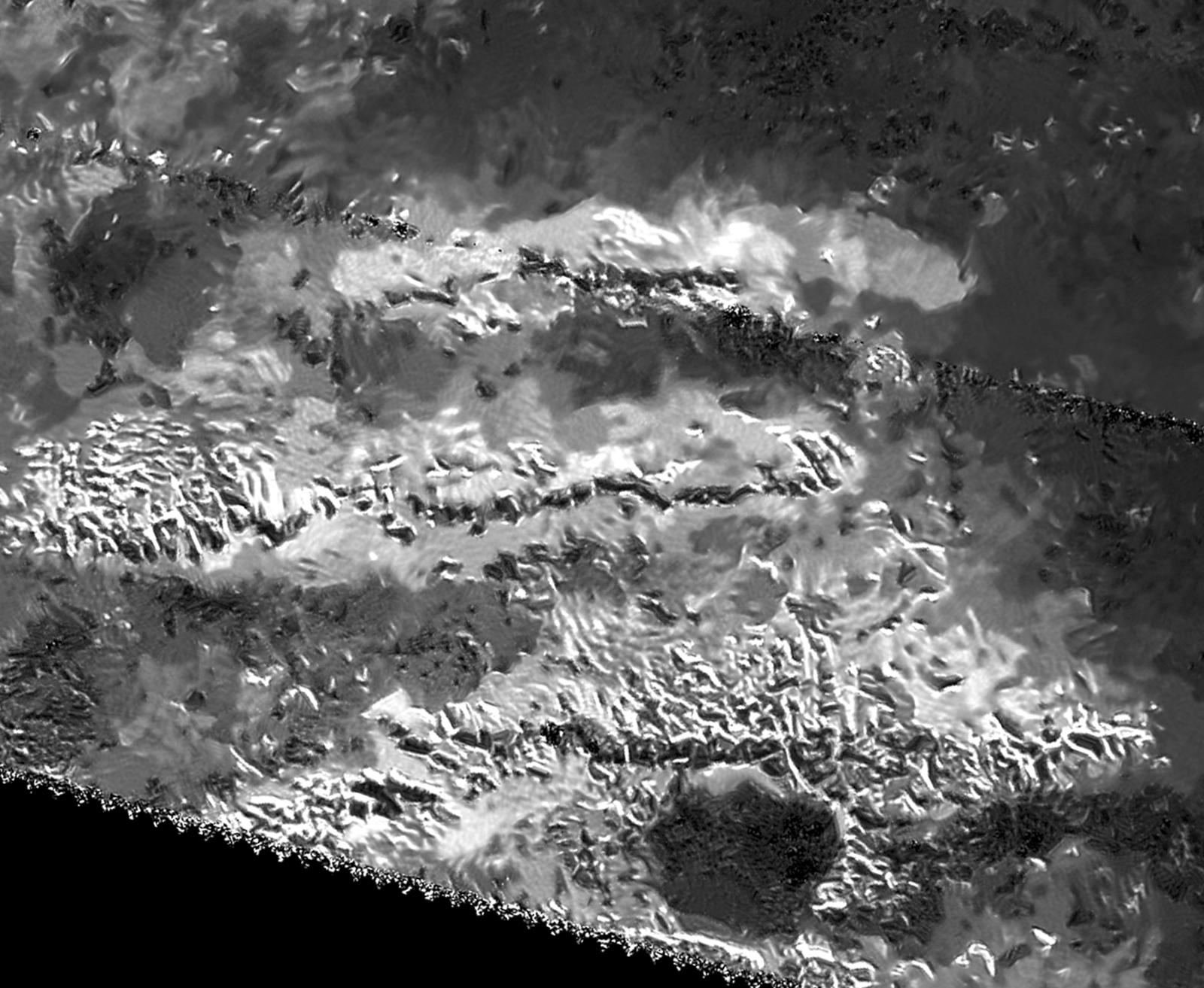 Tallest Peak on Saturn's Huge Moon Titan Identified (Photo)