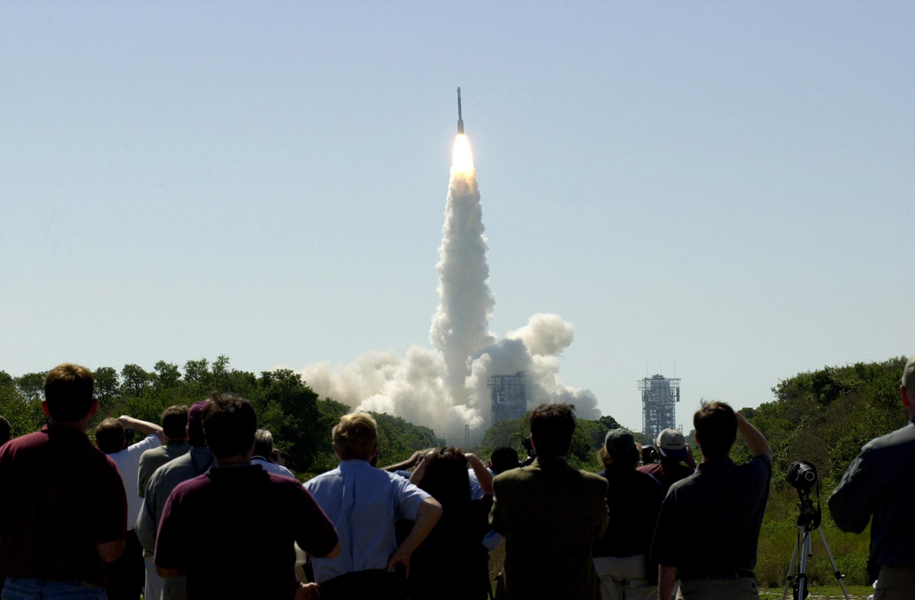 Boeing Delta II Rocket Lift Off in 2001
