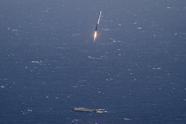 SpaceX's Falcon 9 Rocket Coming Down on Drone Ship