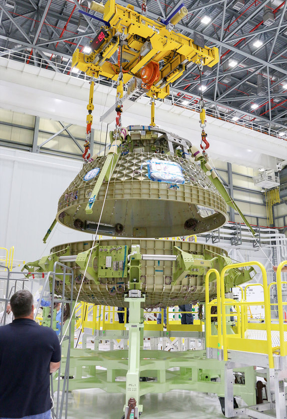 Boeing’s CST-100 Spaceliner Structural Test Article is the first spacecraft to come together in the former shuttle hangar since the orbiter Discovery was moved out of the facility following its retirement in 2011.