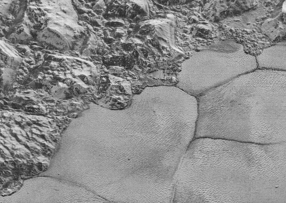 Amazing Pluto Shines in Best Close-Up Views Yet (Photo, Video)