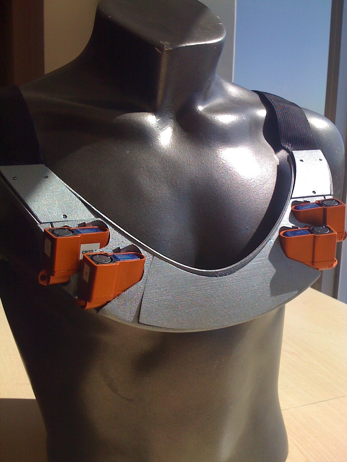 SCENT-COLLAR.jpg?1465420084?interpolation=lanczos-none&downsize=*:1400