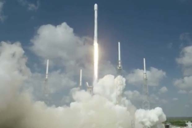 Liftoff! SpaceX Launches Two Communications Satellites | Video