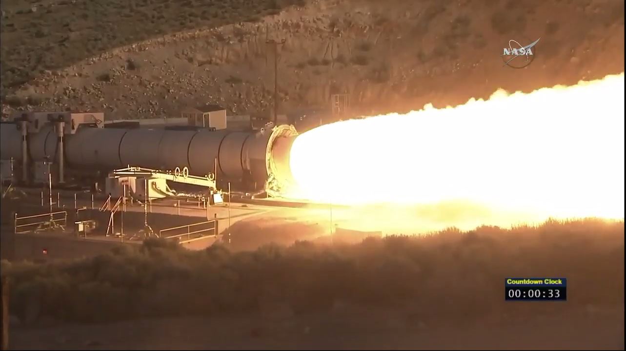 2nd Firing Test of NASA's Next-Generation Rocket Engine (Photos)