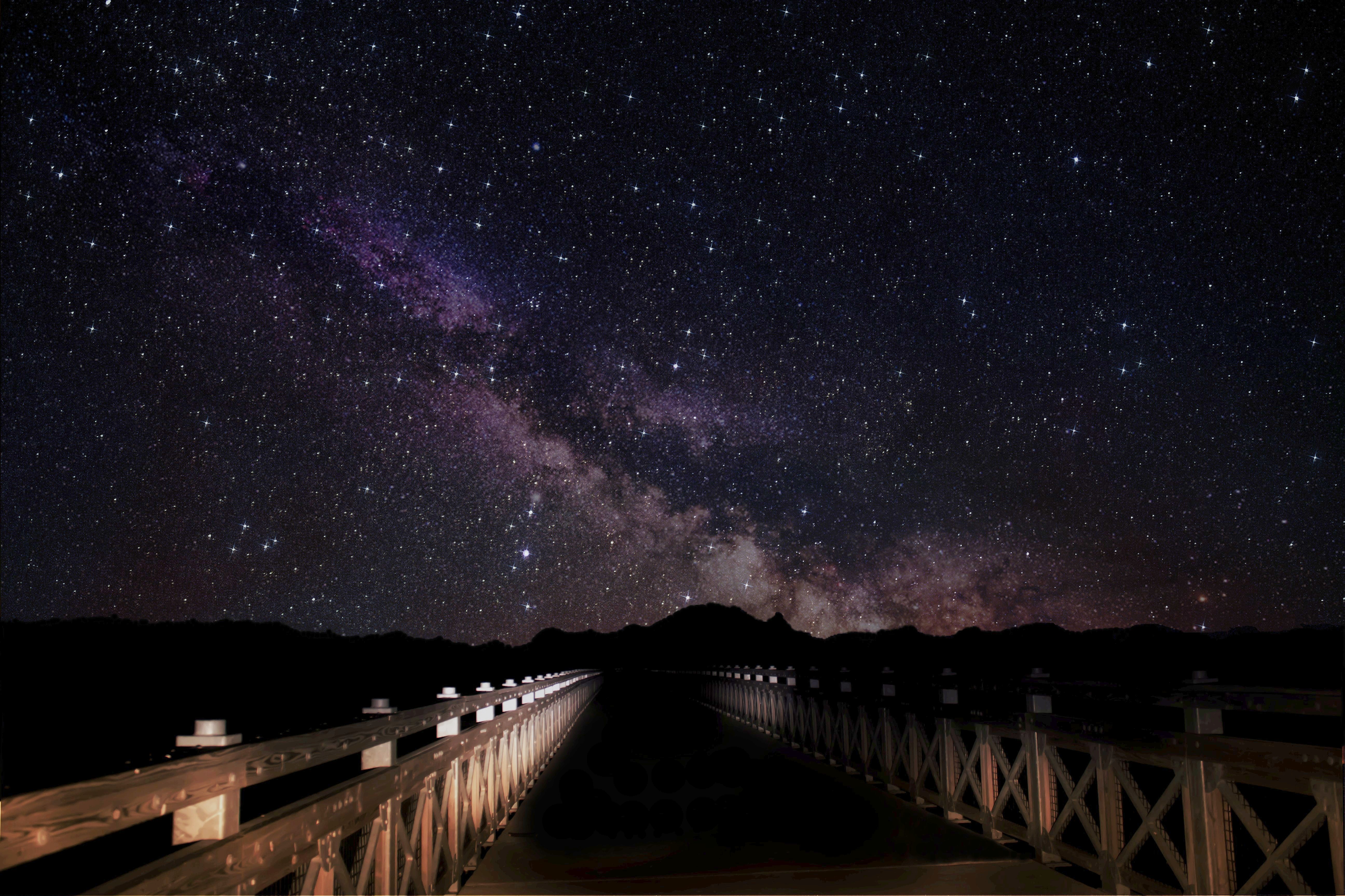 Bridge to the Milky Way