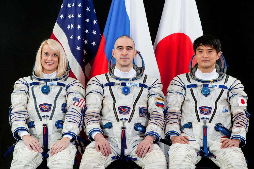New Crew Begins 2-Day Journey to Space Station Tonight: Watch Liftoff Live