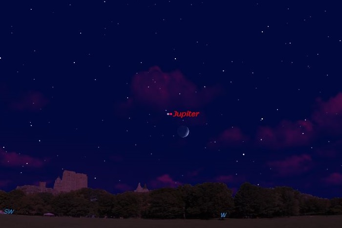 See Jupiter and the Moon Team Up in Friday's Night Sky