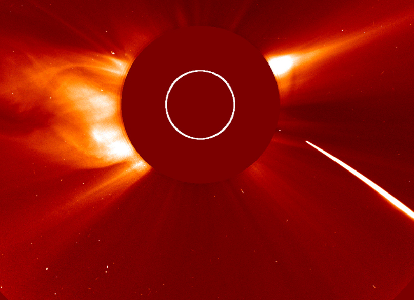 Death Dive! Comet Plunges into the Sun at Mind-Blowing Speed - Space.com