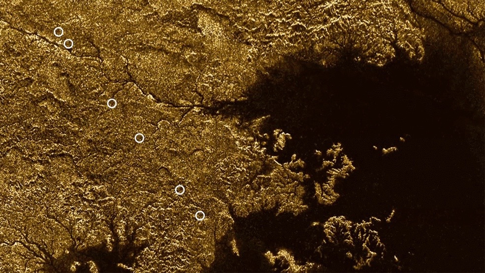 Deep, Flooded Canyons Found on Saturn's Moon Titan (Video)