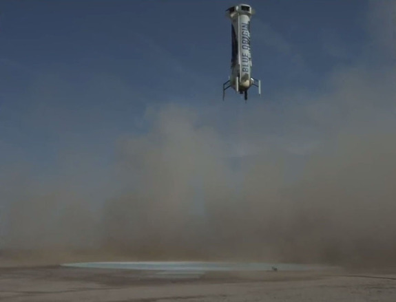 Blue Origin's New Shepard rocket approaches its landing site in West Texas during the vessel's fourth launch and landing test on June 19, 2016.