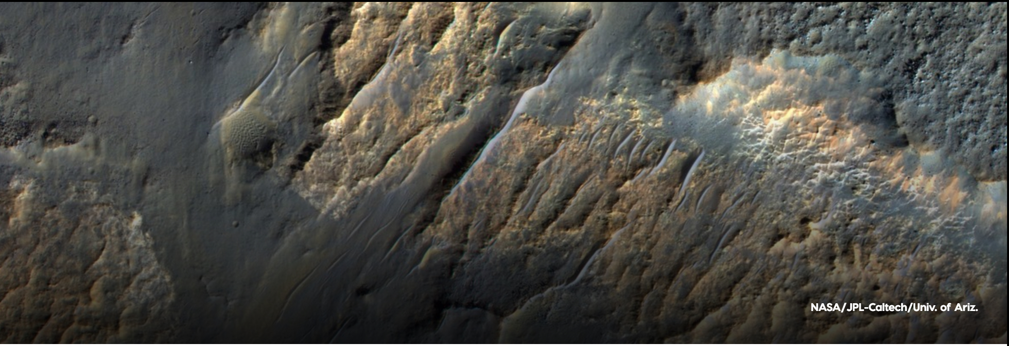 Huge HiRISE Photo Release Reveals Mars Beauty