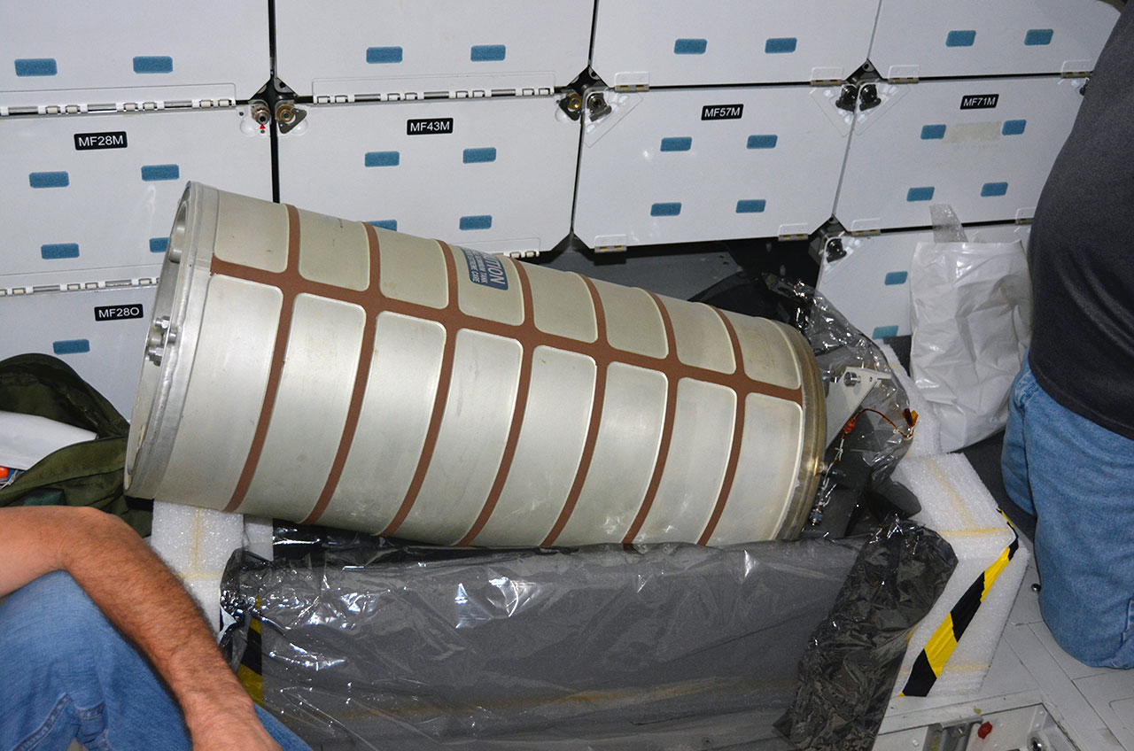 NASA Reinstalls Water Tank Reclaimed from Space Shuttle Endeavour