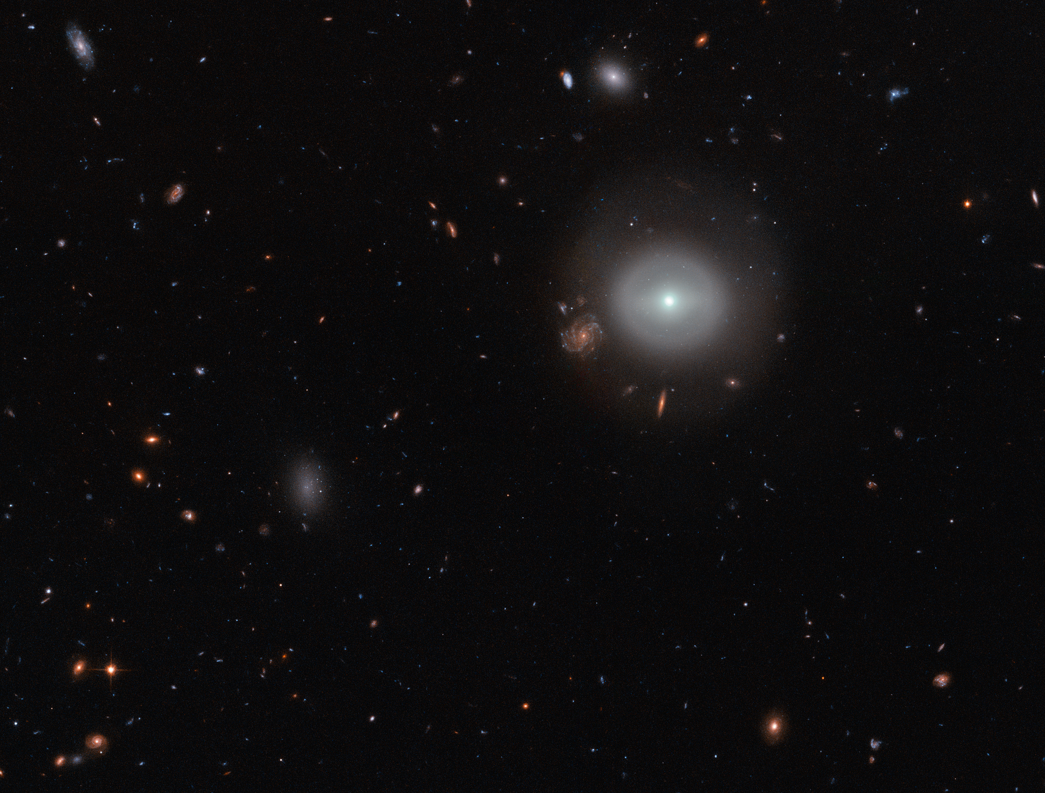 Lenticular Galaxy Outshines Its Neighborhood