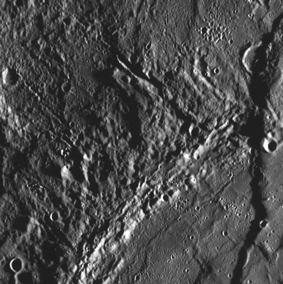Long, steep cliffs (scarps) on the surface of Mercury hint at the possibility that the planet experiences earthquakes, or 