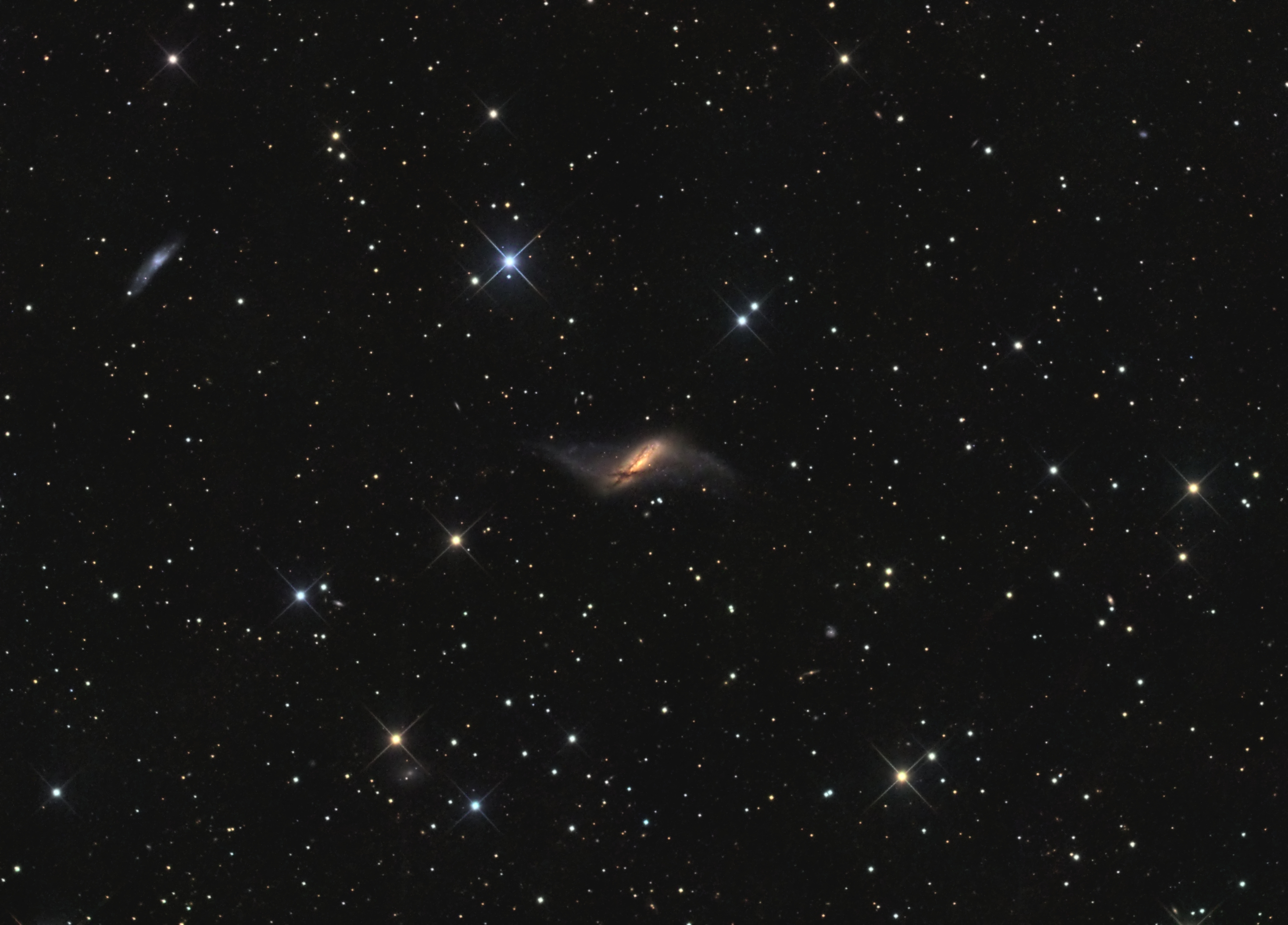 Wow! Stargazer Captures Cool Cosmic Rarity