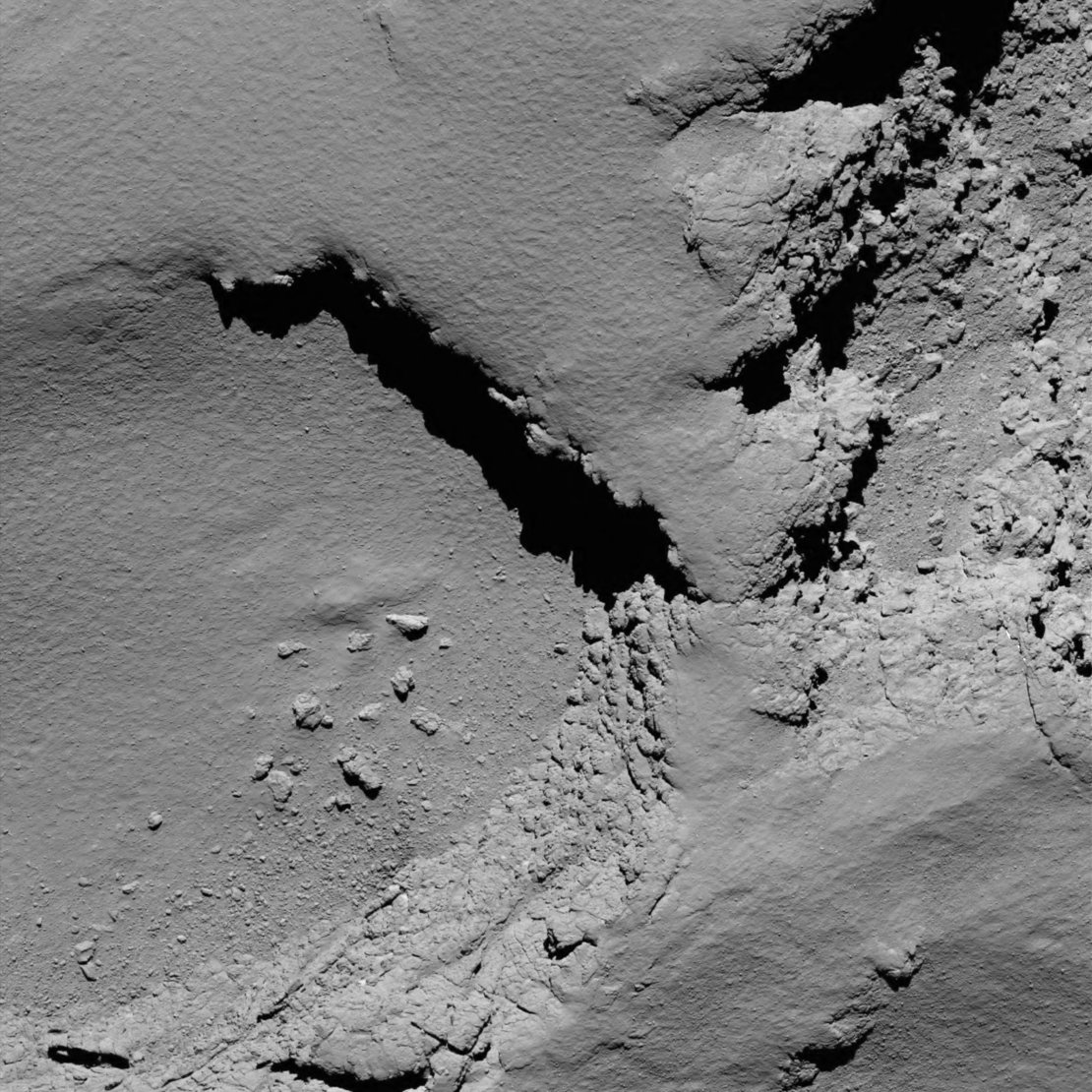 Rosetta 3.6 miles (5.8 km) from Comet 67P