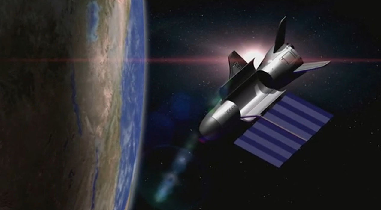 Air Force's X-37B Space Plane Mystery Mission Wings by 500 Days in Orbit