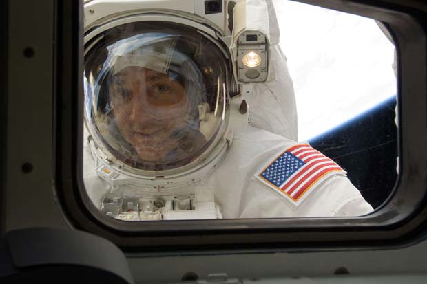 'Spaceman' Mike Massimino Explains His 'Unlikely Journey' | Video