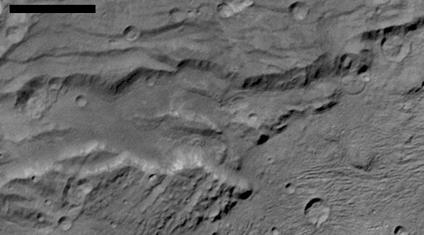 Pluto's moon Charon, Serenity Chasma