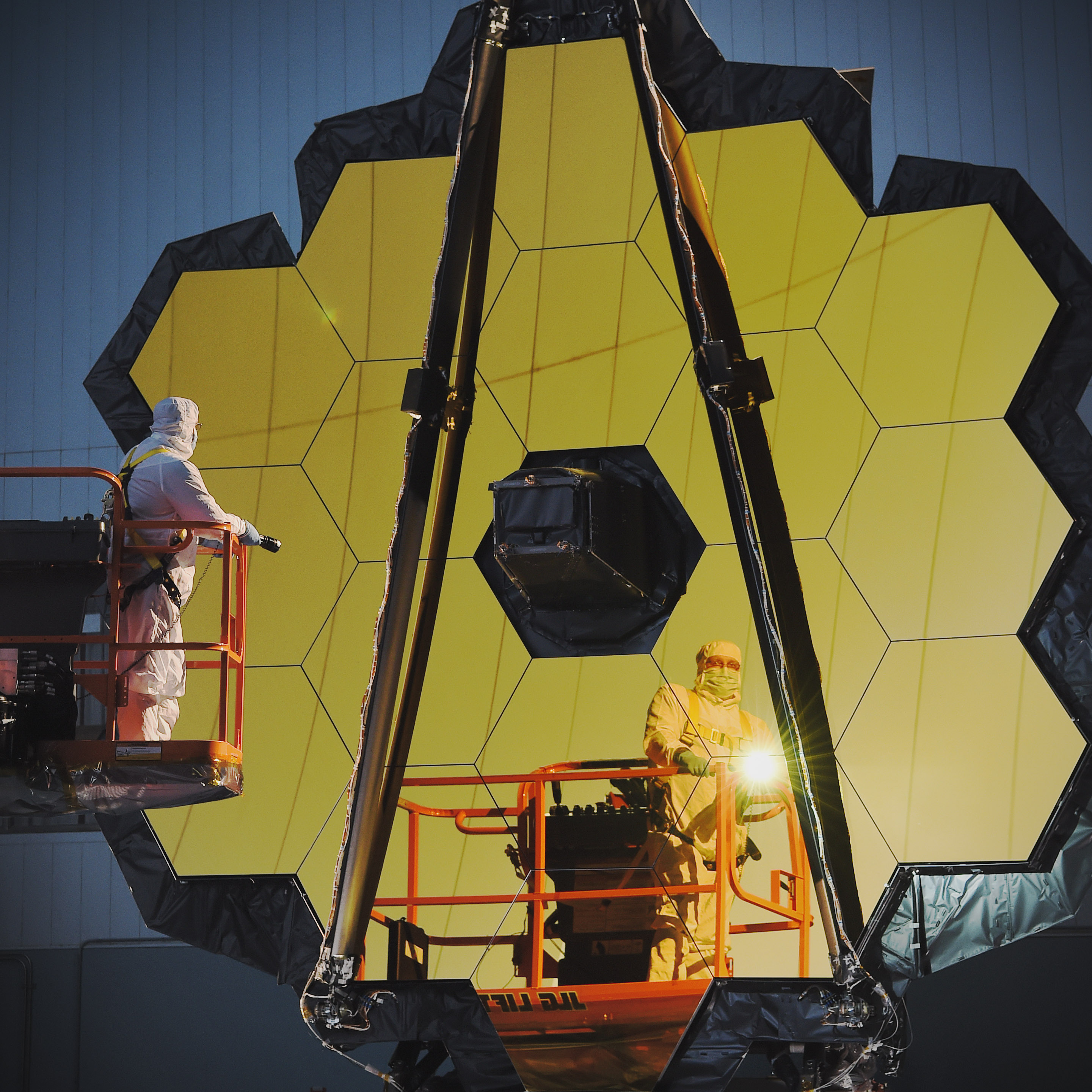 World's Largest Space Telescope Is Complete, Expected to Launch in 2018