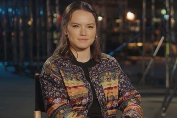 Daisy Ridley Applauds Women's 'Invaluable Contributions To Space Exploration' | Video