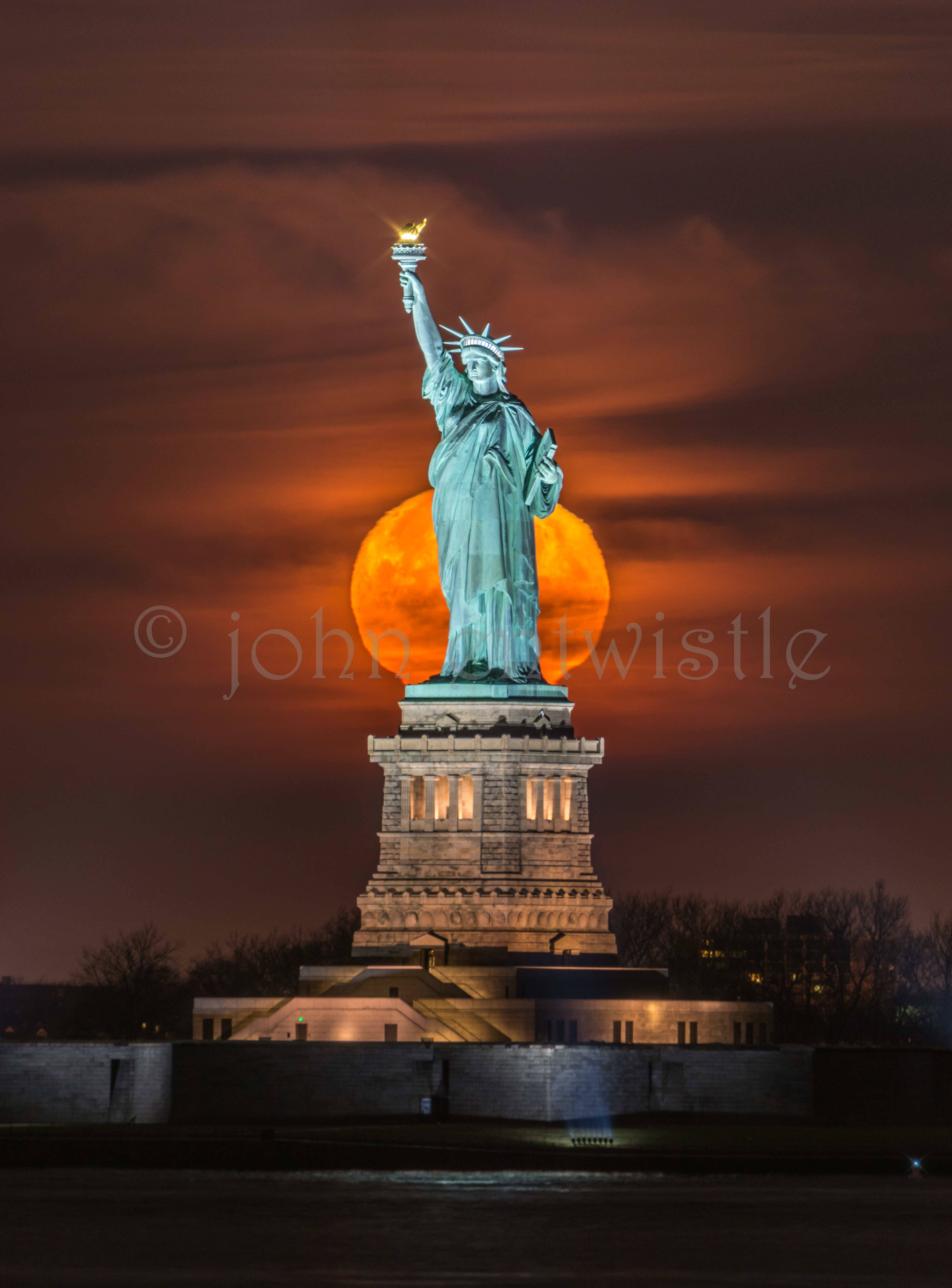 Supermoon of Liberty