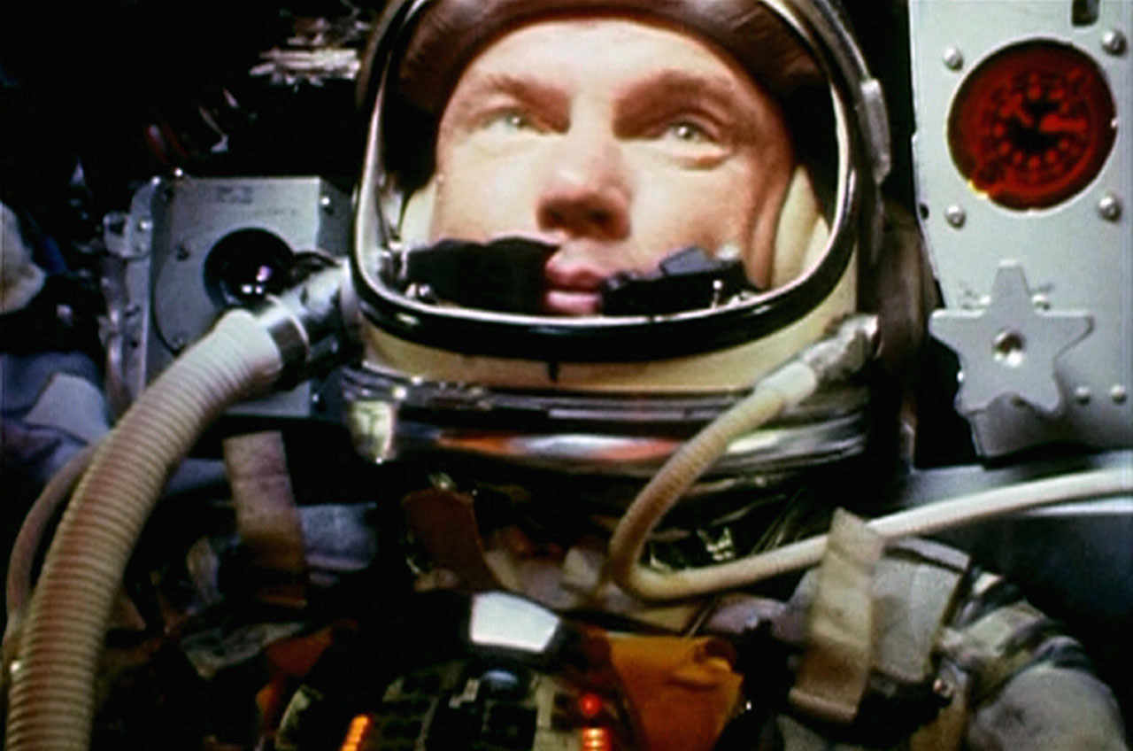 John Glenn's 1962 Re-Entry: Film and Audio Synchronized to Mark His Death