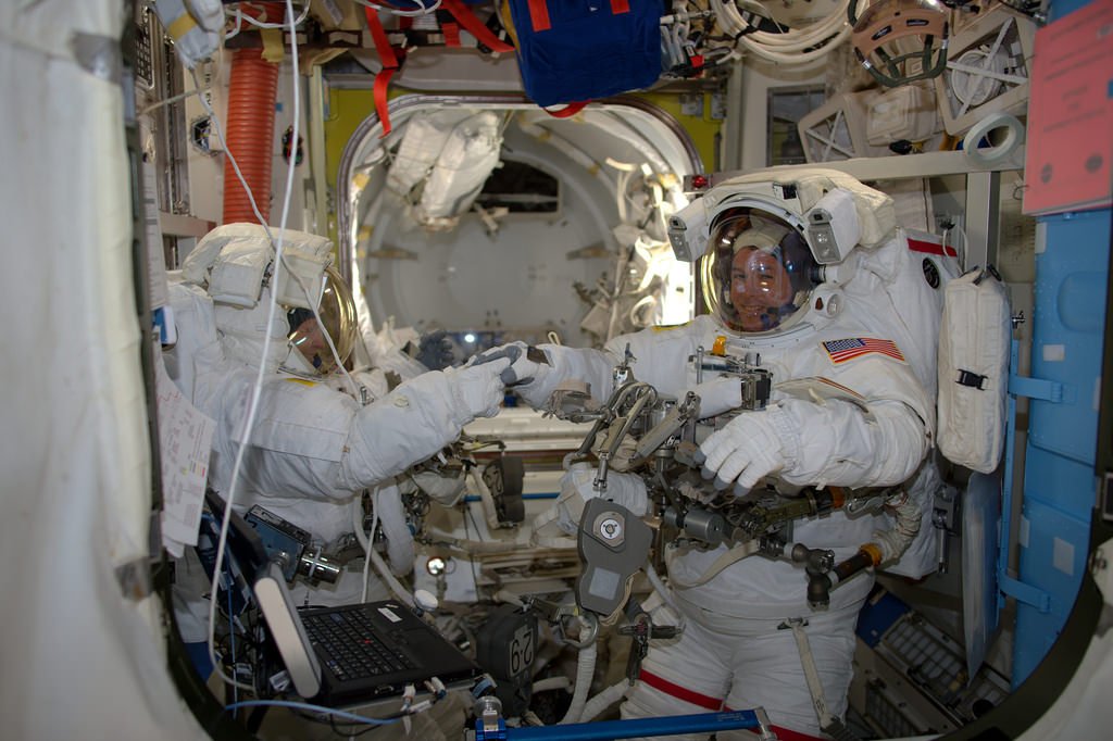 In Photos: Space Station Astronauts Take Spacewalk to Upgrade Power System