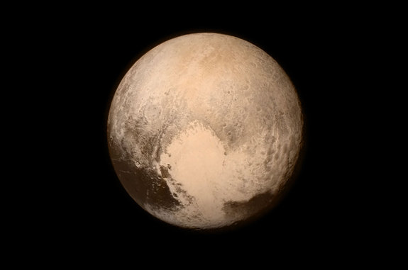 New Horizons' photo of Pluto showing the heart-shaped area now informally named "Tombaugh Regio"
