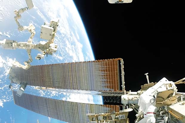 See What A Spacewalker Sees In New HD Video