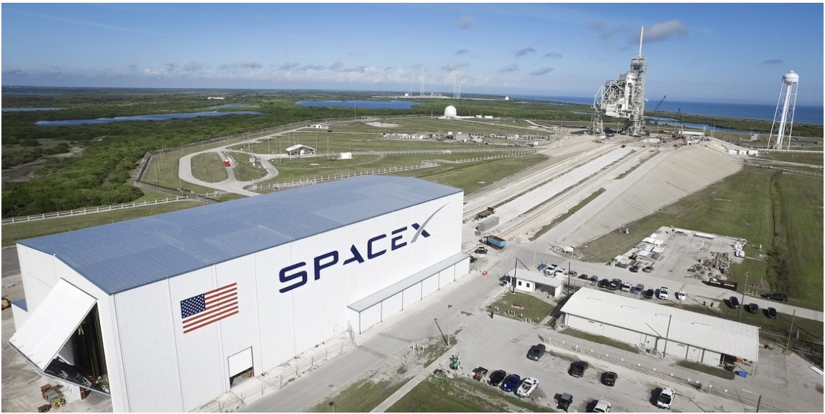 SpaceX Delays First Flight From NASA Shuttle Launch Pad