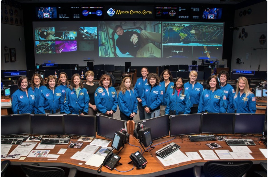 NASA Celebrates International Women's Day with New Virtual Tour