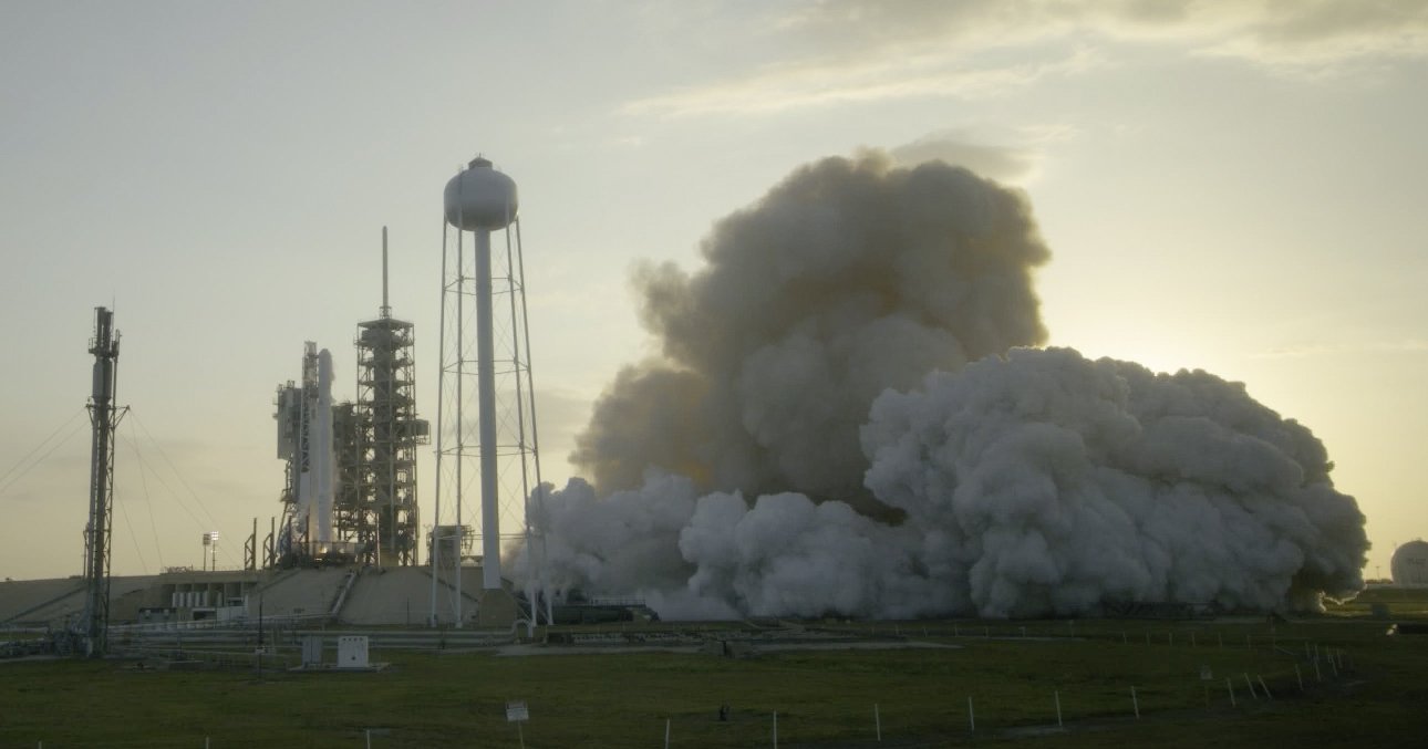 SpaceX Test Fires Rocket, Aims for March 14 Satellite Launch