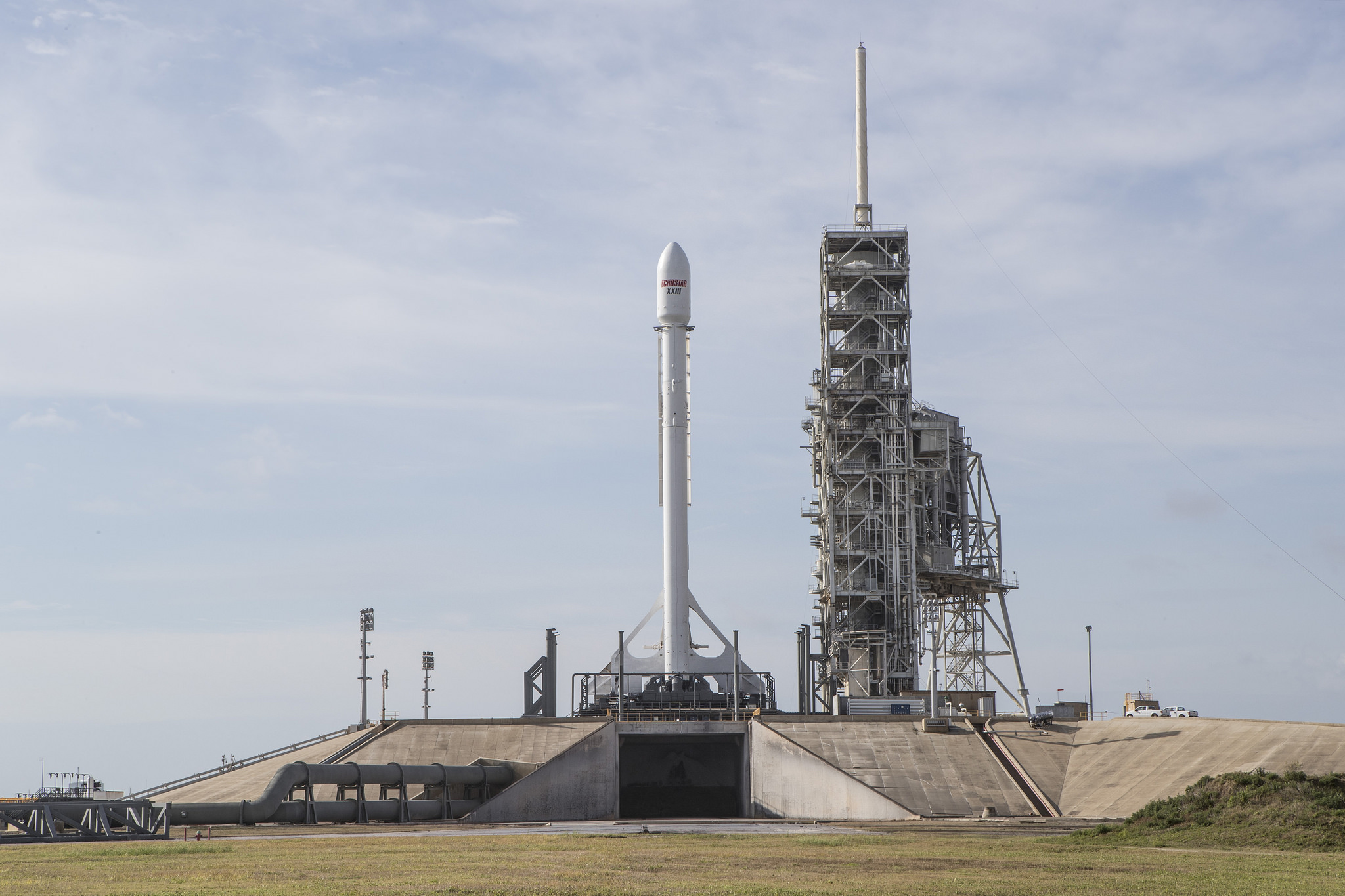Bad Weather Delays SpaceX Falcon 9 Launch
